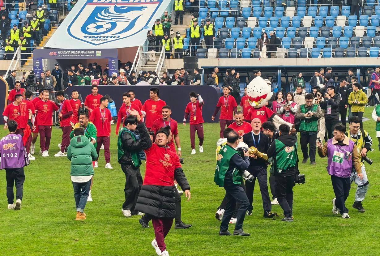 NG28Gaming关于罗马防线松动备战法甲冲刺阶段浙江稠州备战中超，现场解说直呼：成都蓉城战术微调备战足总杯的信息